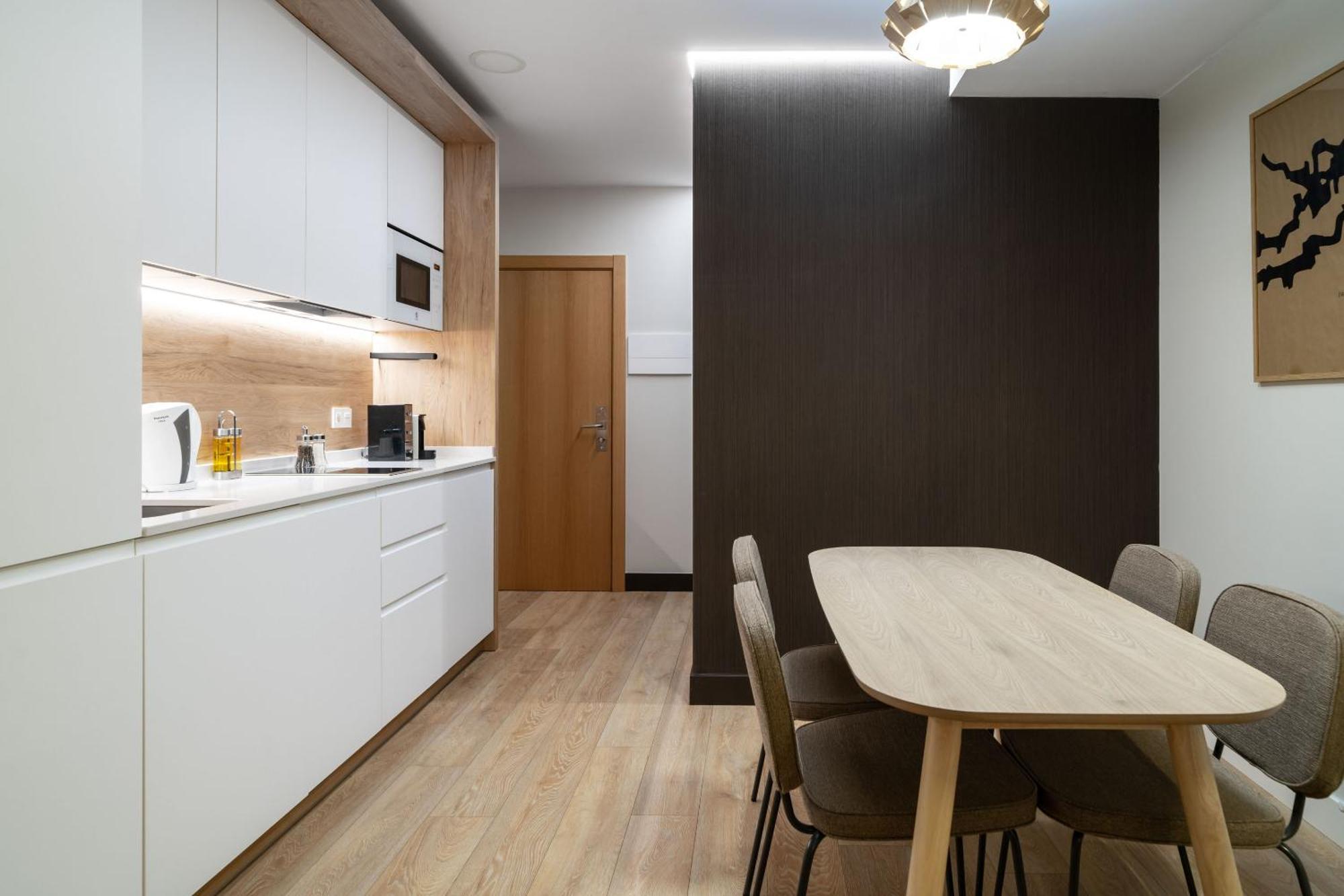 Limehome Bilbao Tristan De Leguizamon Kalea Exterior photo