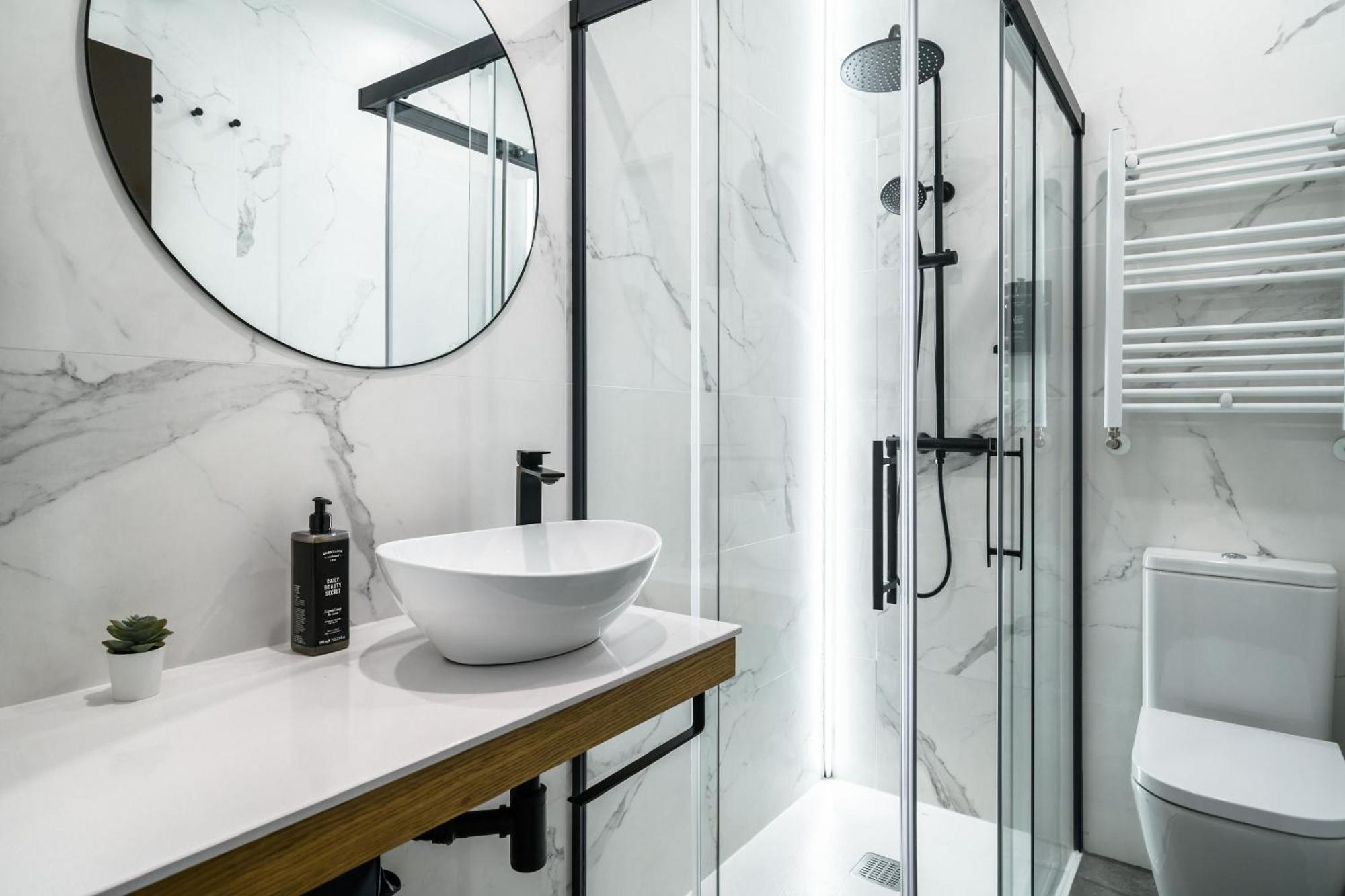 Limehome Bilbao Tristan De Leguizamon Kalea Room photo